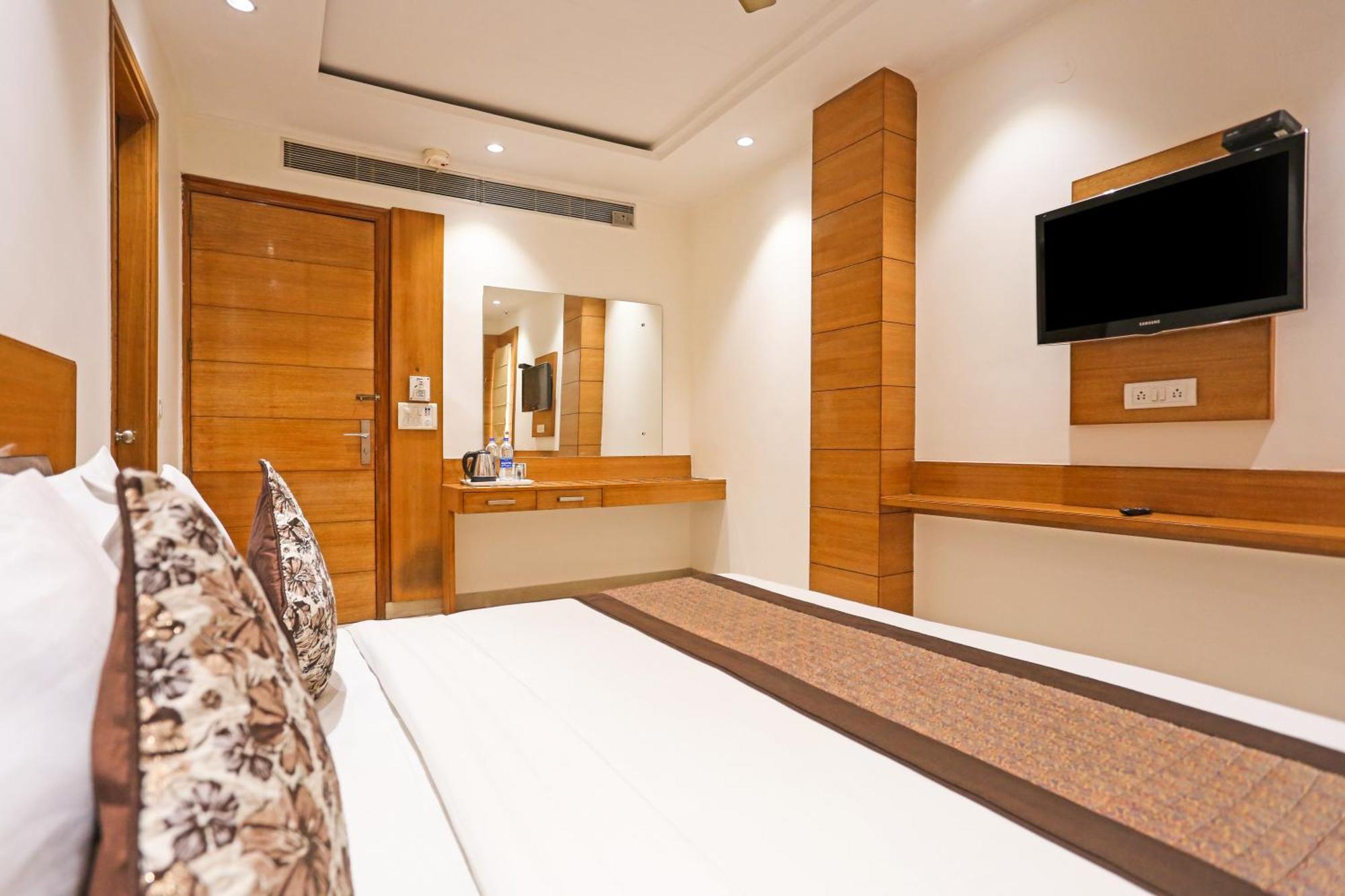 Hotel Fortuner, Karol Bagh, New Delhi Εξωτερικό φωτογραφία