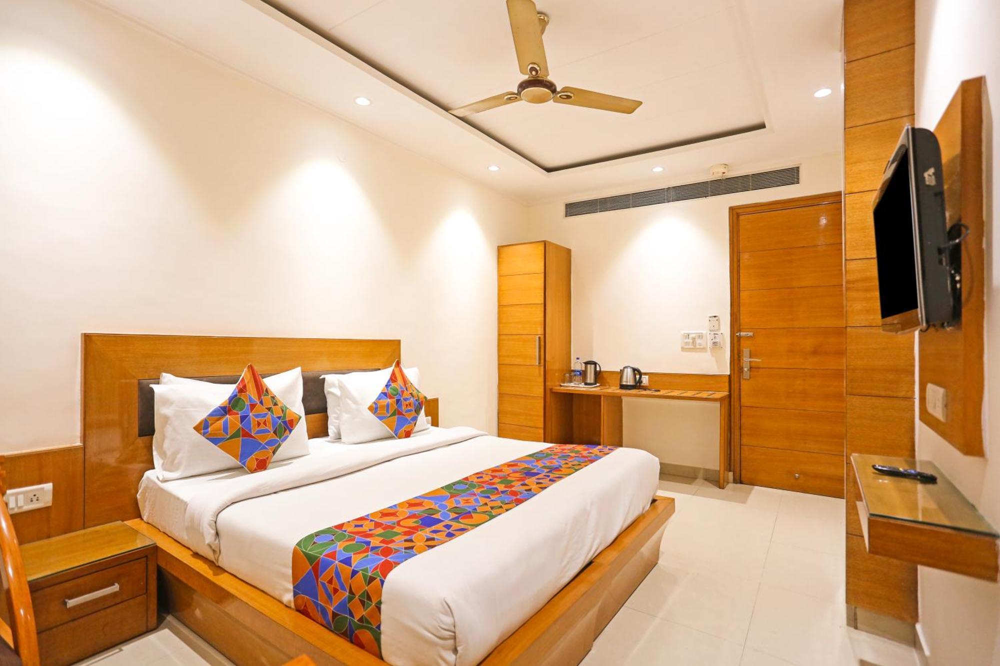 Hotel Fortuner, Karol Bagh, New Delhi Εξωτερικό φωτογραφία